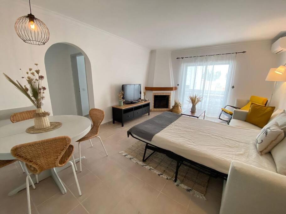 Apartamento Amparo-T2 C/Piscina Carvoeiro  Exterior foto