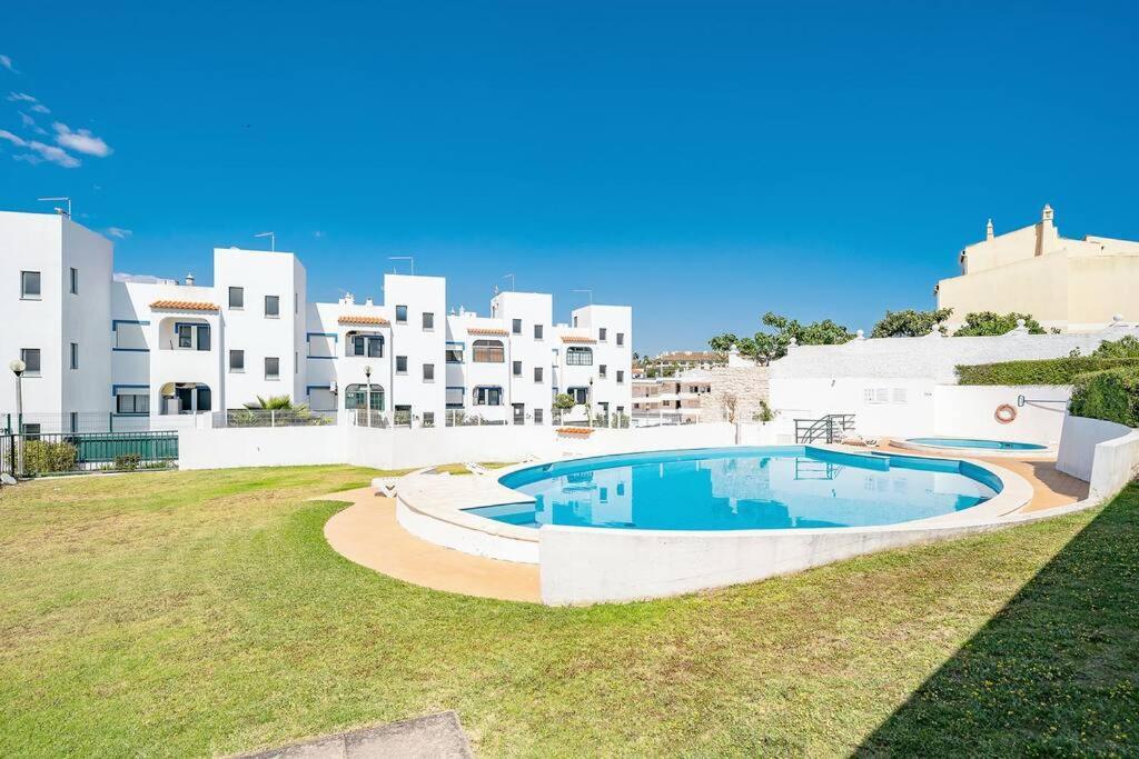 Apartamento Amparo-T2 C/Piscina Carvoeiro  Exterior foto